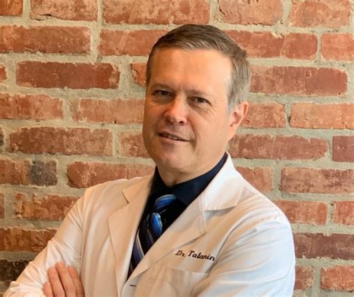 Dr. Erik Hurst, MD – Martinsburg, WV