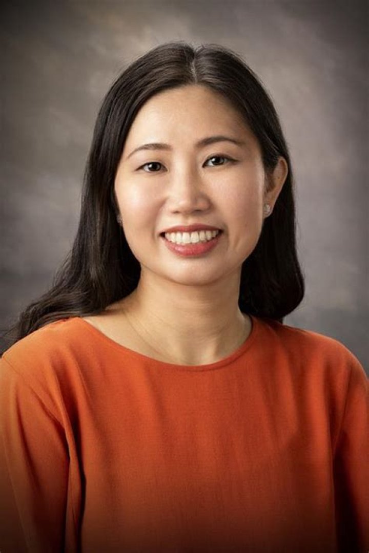 Dr. Esther Lee, MD – Baltimore, MD