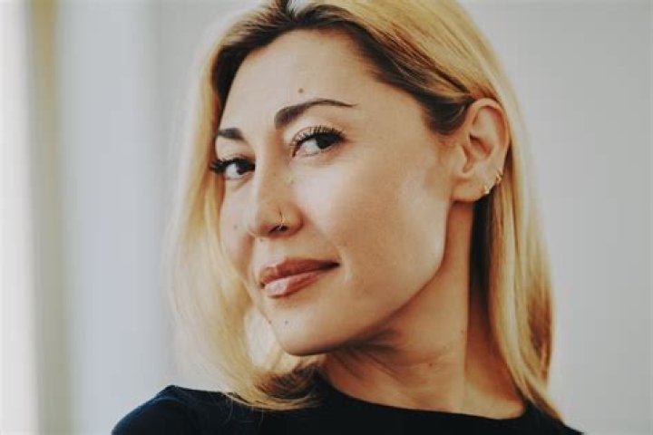 Fara Homidi Net Worth, Income, Salary, Earnings, Biography