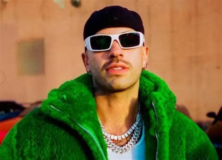 Feid Biography: Age, Net Worth, Albums, Songs, Wife, Kids, Siblings, Nationality, Instagram