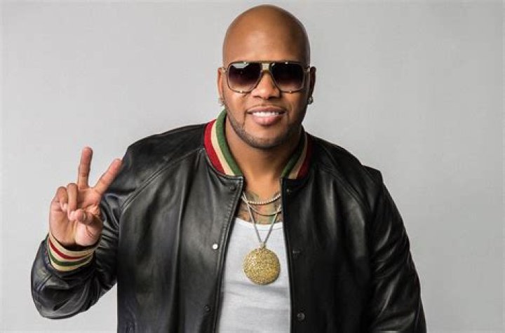 Flo Rida Biography - Facts, Childhood, Family Life & Achievements