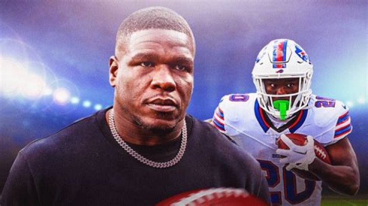 Who is Frank Gore's son?