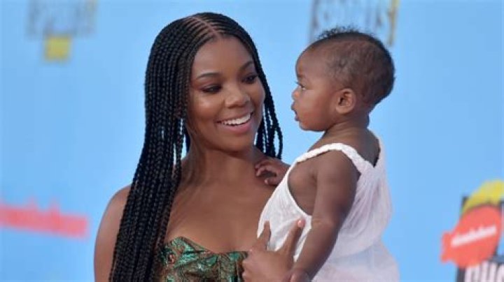 Gabrielle Union Shares Adorable Video Of Her Daughter Kaavia Being A Pro At Swimming!