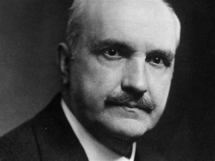 George Santayana Biography - Facts, Childhood, Family Life & Achievements