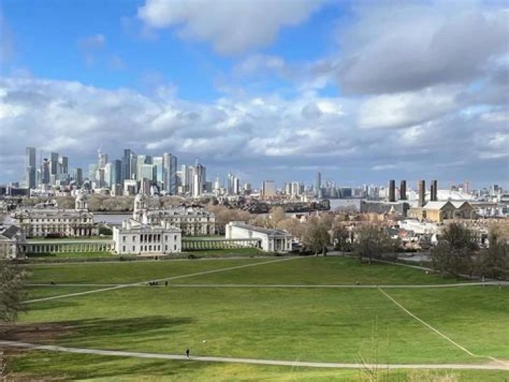 Famous People From Greenwich, Connecticut & Celebs Born In Greenwich