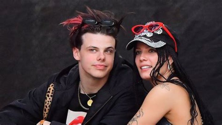 Halsey And Yungblud Back Together? – Here’s Why Fans Are Freaking Out!