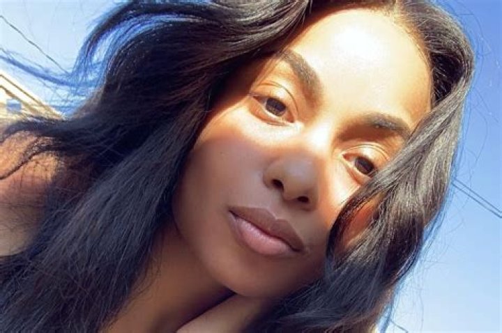 Hannaha Hall Wikipedia, Biography, Age, Height, Boyfriend, Instagram