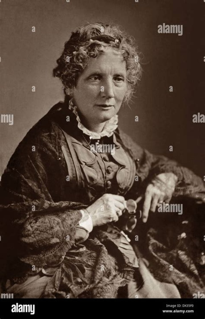 Harriet Beecher Stowe Biography - Facts, Childhood, Family Life & Achievements