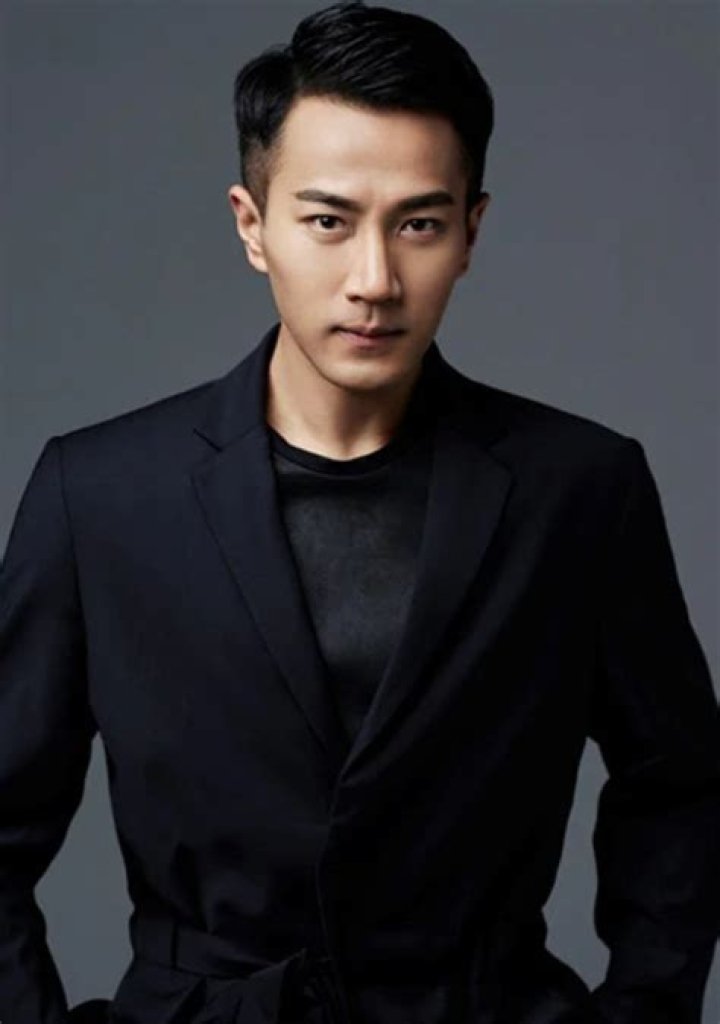 Hawick Lau