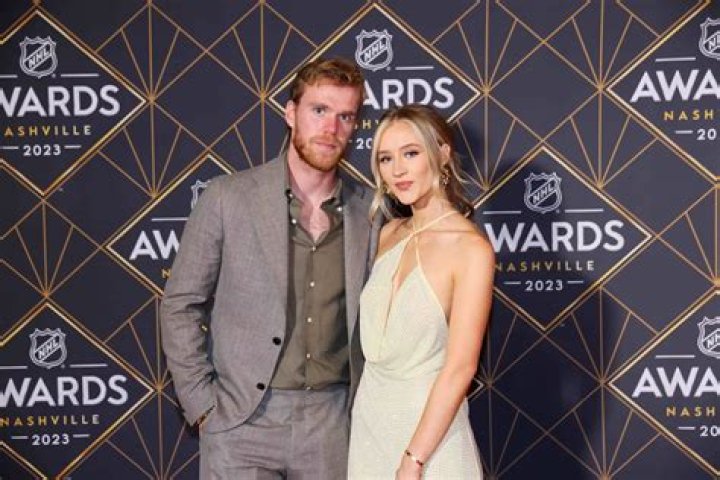 Here’s The Truth We Know About Connor McDavid’s Girlfriend, Lauren Kyle