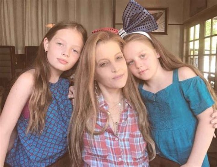 How many children did Lisa Marie Presley have?