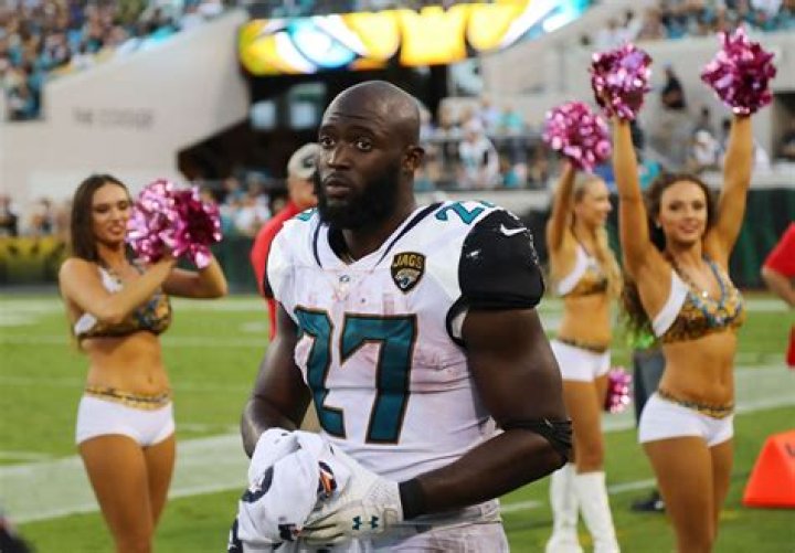 How much is Leonard Fournette worth? Contract, salary and net worth explored