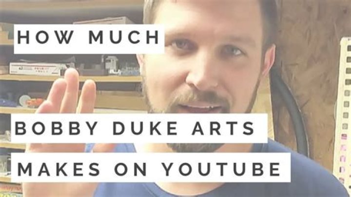 How Much Money Does Bobby Bones Make? – Celebrity