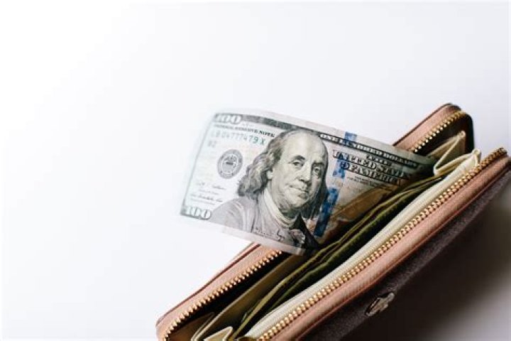 
How Much Money Does Lauren Jauregui Make? Latest Income Salary
