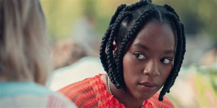 How Old Is Heartstopper Actress Corinna Brown? Her Character Tara Is Gaining Viewers Attention