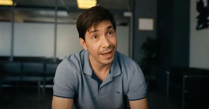 How rich is Justin Long? – Celebrity