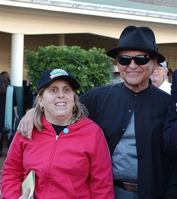 Is Joe Pesci married today? – Celebrity