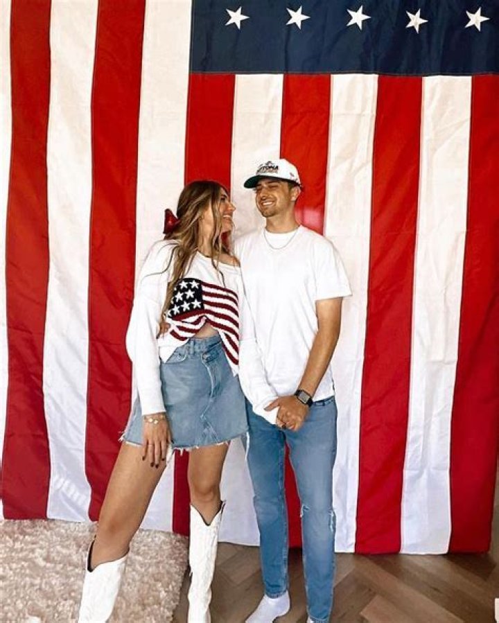 
Is Justkass Pregnant? Know About The Tiktok Star’s Romantic Life 