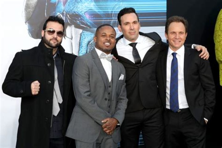 Is Stewart St John related to Austin St. John?