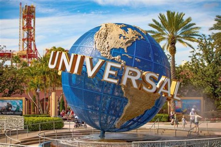 Is Universal Studios Accepting Cash? – Celebrity