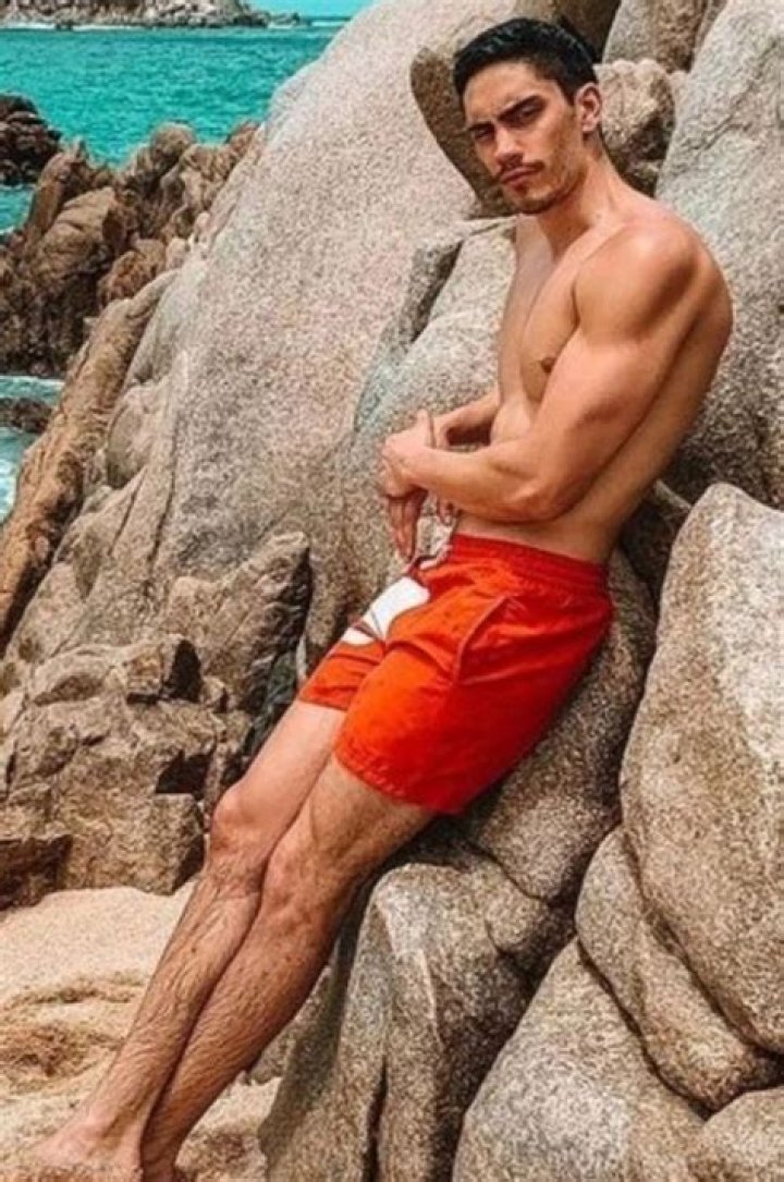 Iván Amozurrutia Height, Weight, Net Worth, Age, Birthday, Wikipedia, Who, Nationality, Biography