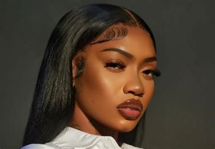 Jada Fire Biography, age, height, husband, OnlyFans, leaks, videos, pictures, Twitter