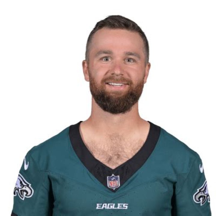 Jake Elliott: Career stats, height, weight, family, college, teams, salary, net worth