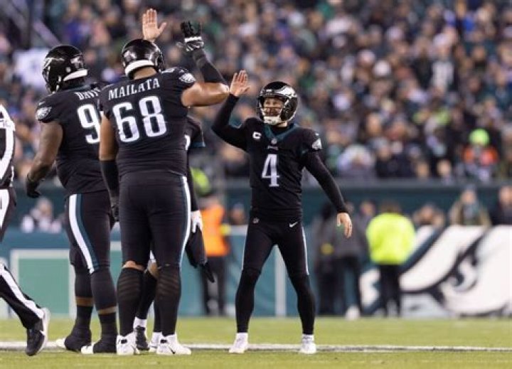 Jake Elliott contract, salary and net worth explored