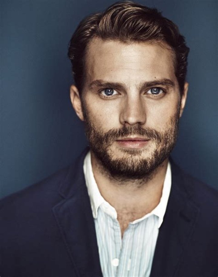 Jamie Dornan Biography - Facts, Childhood, Family Life & Achievements