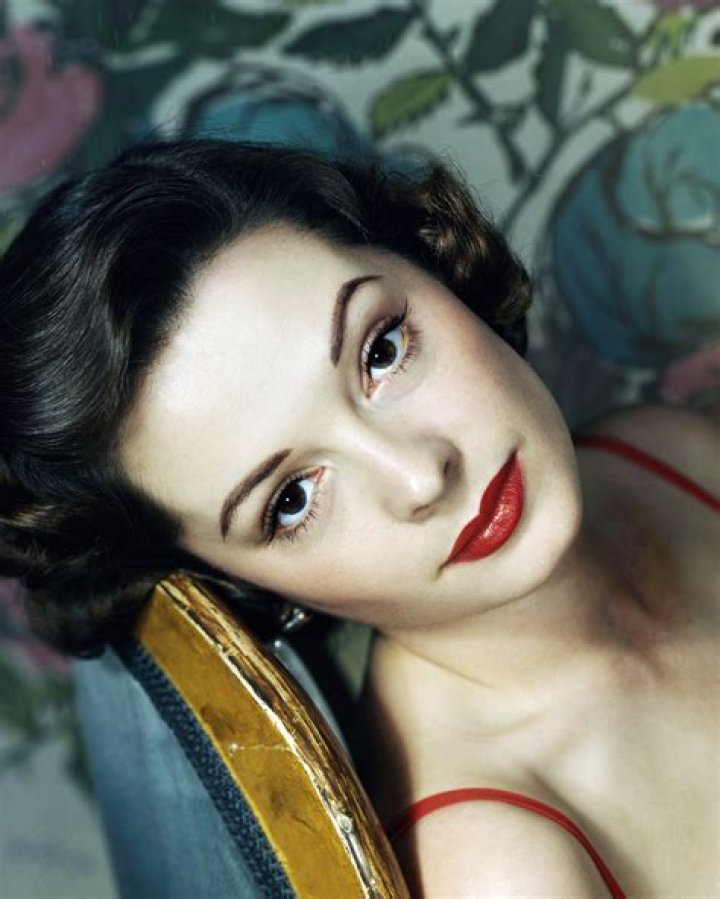 Jane Greer Biography - Facts, Childhood, Family Life & Achievements