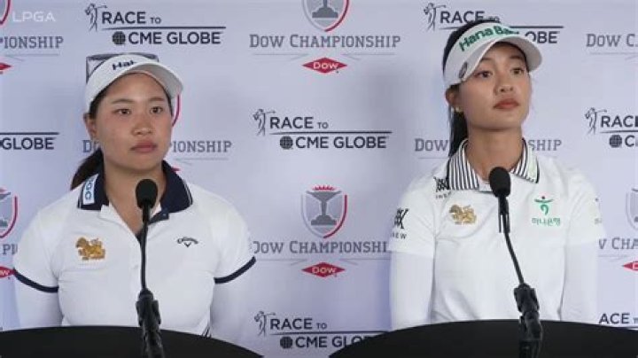 Jaravee Boonchant family, husband, children, parents, siblings