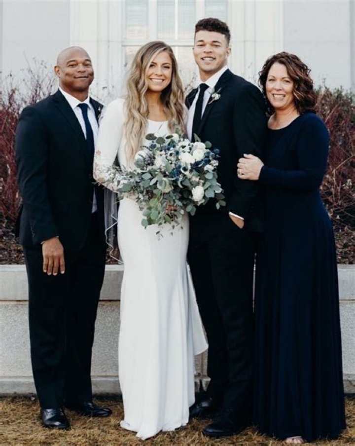 Jaren Hall Age Parents: Who Are His Dad Mom?