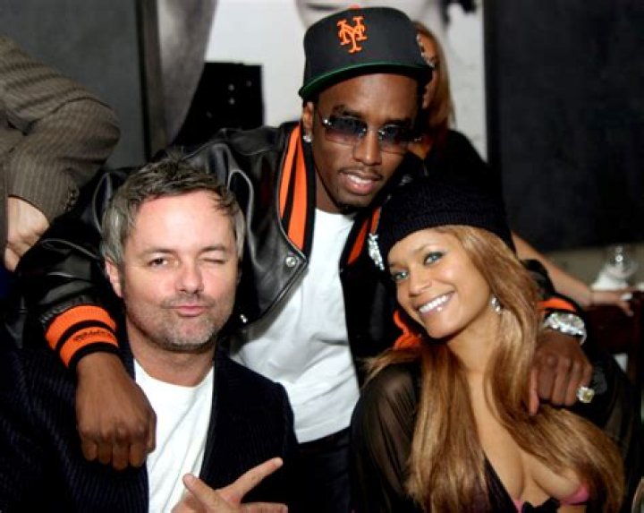 Jerry Cantrell: dating, net worth, tattoos, smoking & body facts