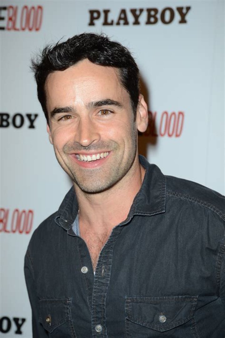 Jesse Bradford Biography - Facts, Childhood, Family Life, Achievements