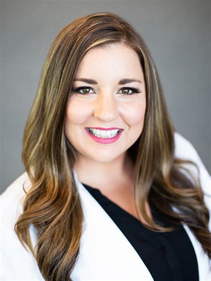 Jessica Hulcy – Medford, OR