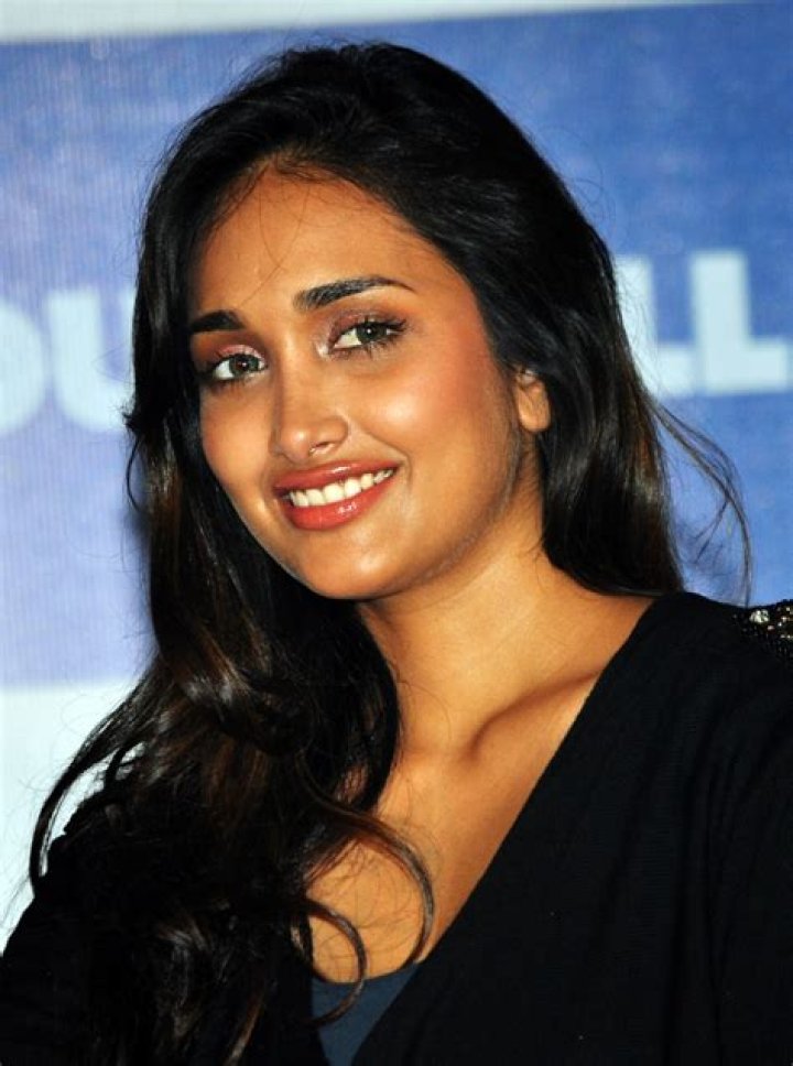Jiah Khan – Bio, Facts, Career, Death