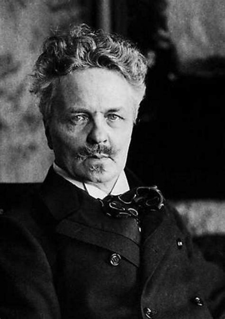 August Strindberg Biography - Facts, Childhood, Family Life & Achievements