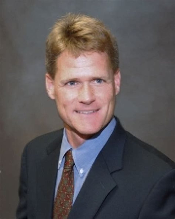 Dr. John Grundy III, MD – Laurel, MD