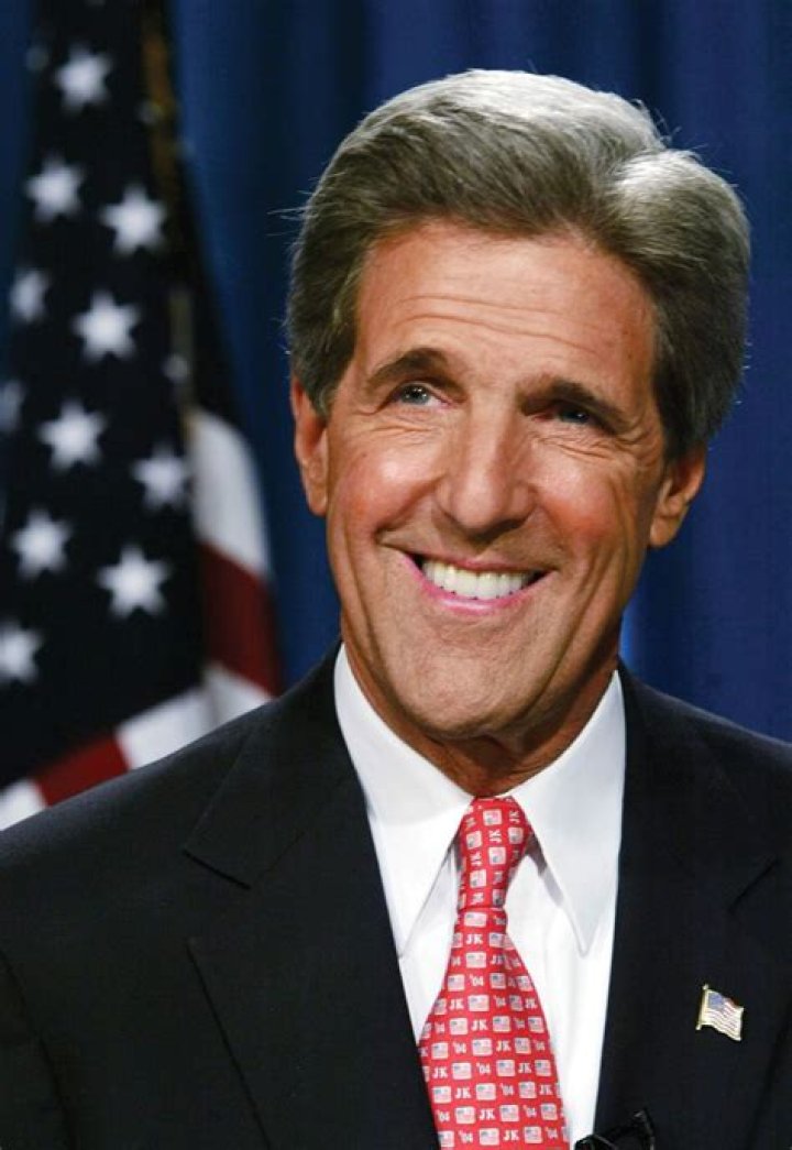 John Kerry Biography - Facts, Childhood, Family Life & Achievements