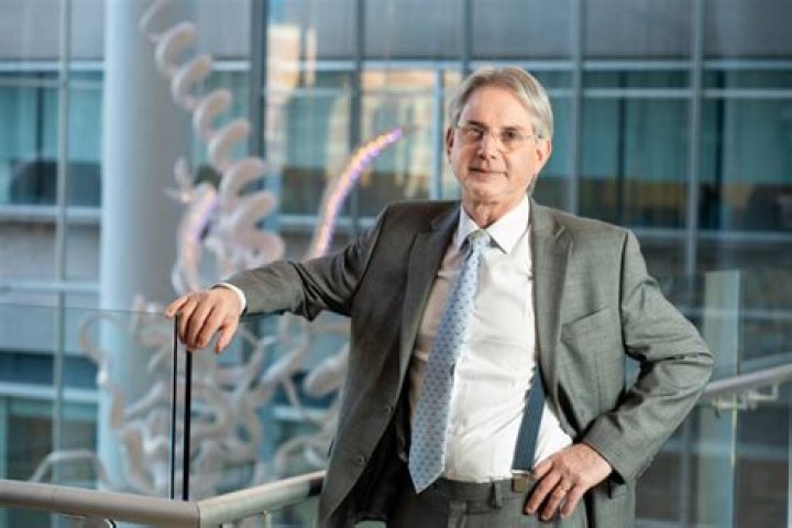 Doctor Jonathan Epstein Wiki, Age, Wife, Kids, Career and More