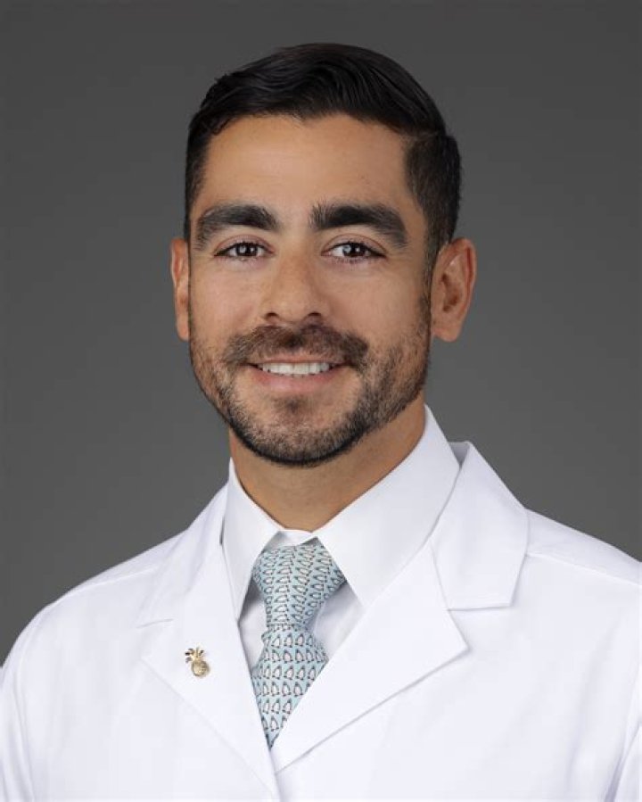 Dr. Jose De La Cruz, MD – Chicago, IL