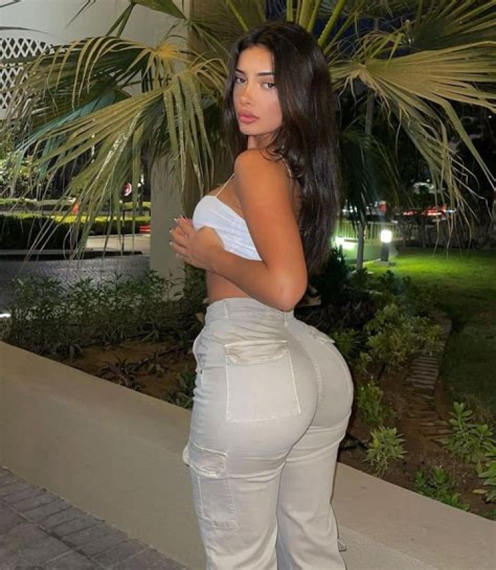 Josh Martinez Bio, Career, Age, Family, Partner, Height, Net Worth, Albums