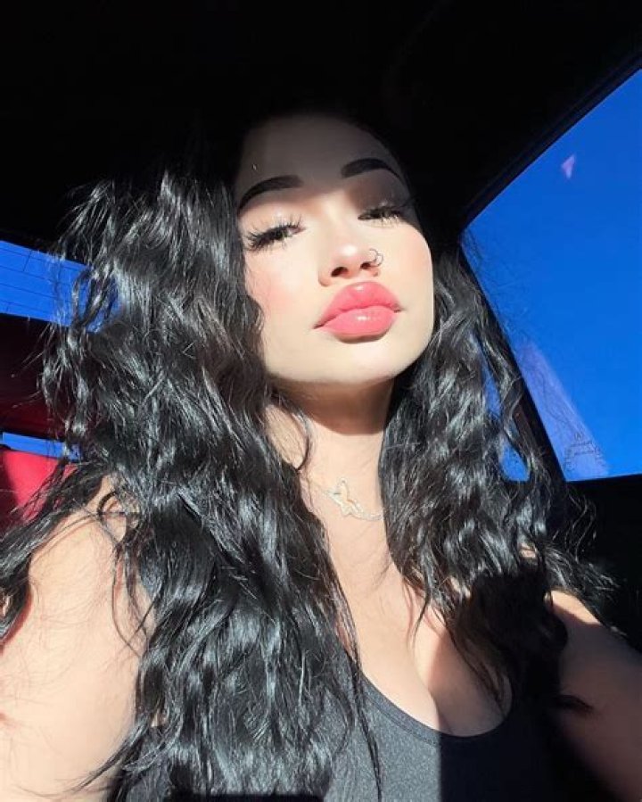 Josie Alesia – Bio, Facts, Family Life, Career