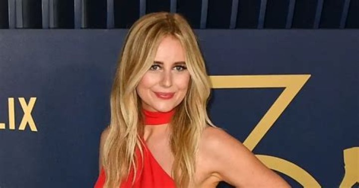 Justine Lupe siblings: Does Justine Lupe have siblings?