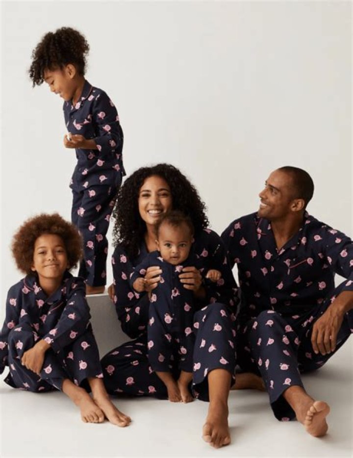 Kandi Burruss Poses With Her Whole Family In Pyjamas – Check Out Her Post