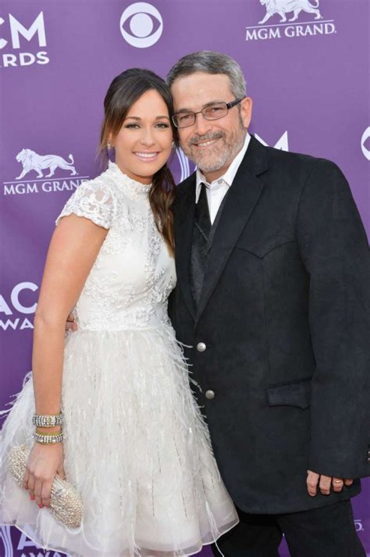 Who is Kacey Musgraves mother? Bio, age, husband, children