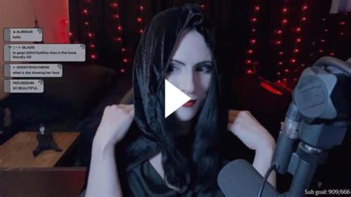 Katfires Twitch Face Reveal: Everything On Twitch Star