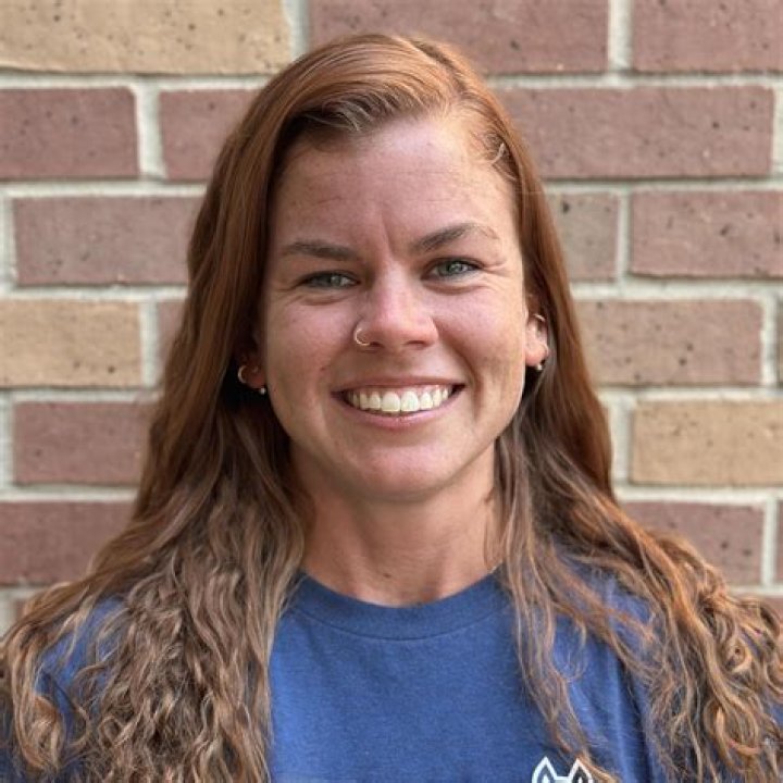 Katie Albrecht – Alton, IL