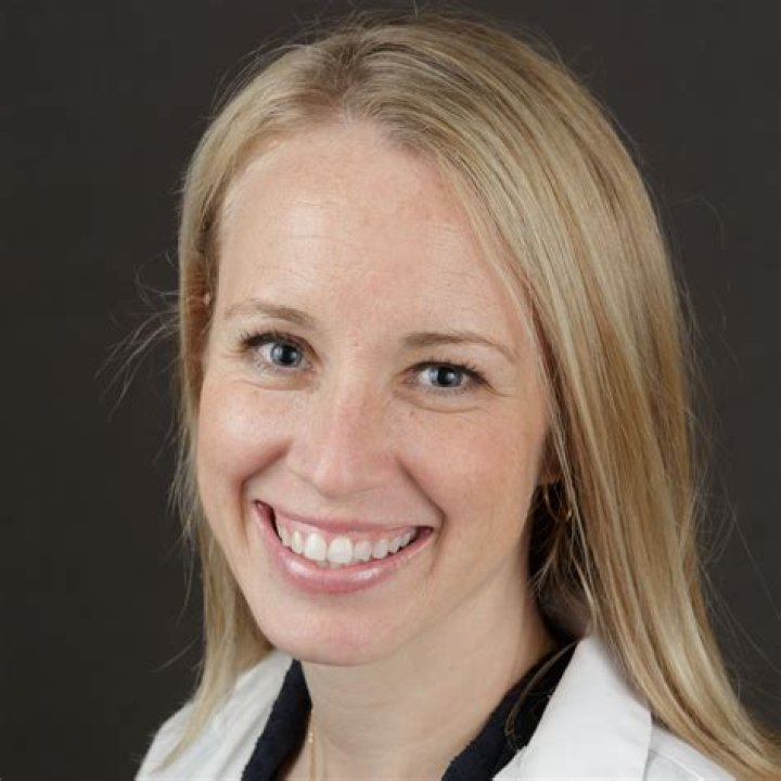 Dr. Kelsey Mcollough, MD – Iowa City, IA