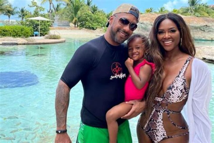 Kenya Moore Shares New Pics With Brookie And Makes Fans’ Day